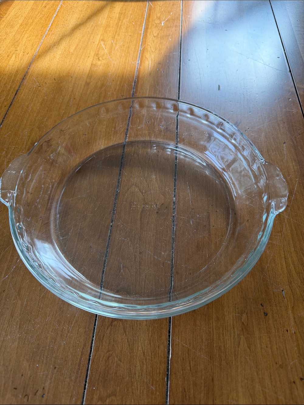 Pyrex Clear Glass Round Baking Dish with Side Handles 9.5 inches
